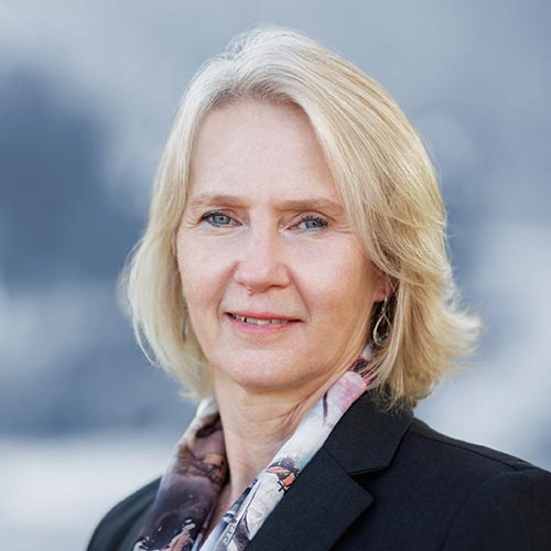 Sharon Sakai photo